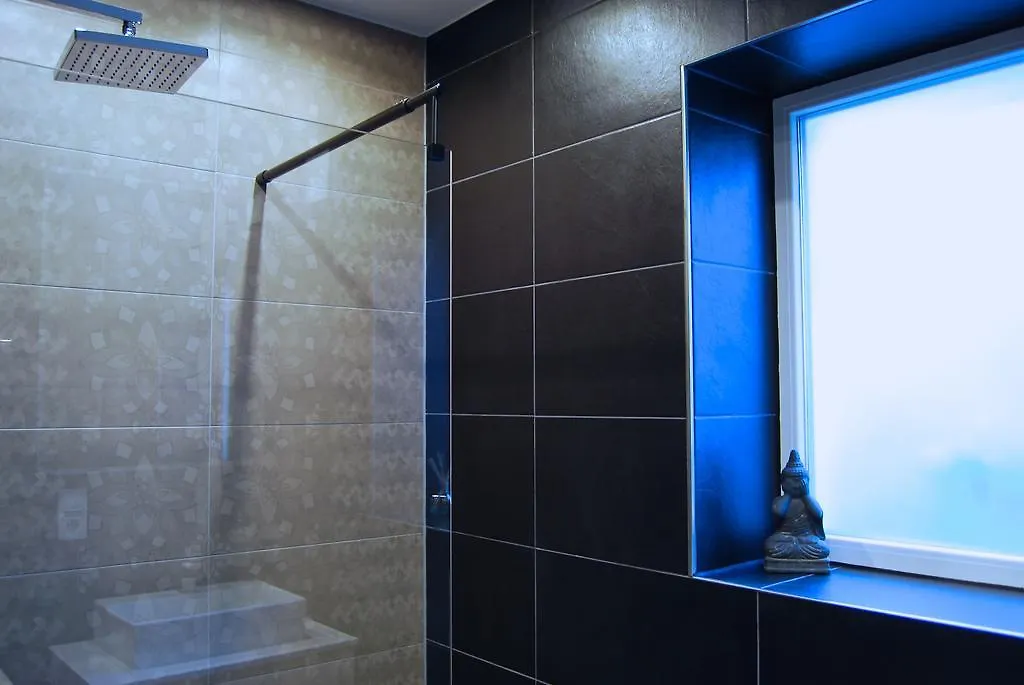 Jordan Suite Executive Furnished Apartment Düsseldorf 0*,  Allemagne